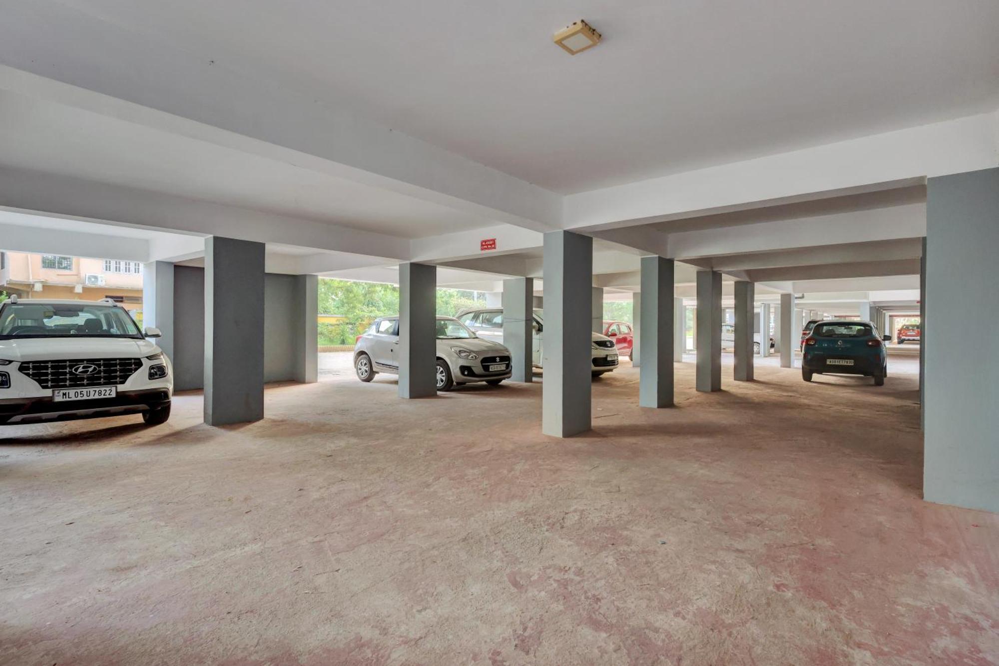 Oyo Flagship Larica Green Valley Guwahati Eksteriør bilde