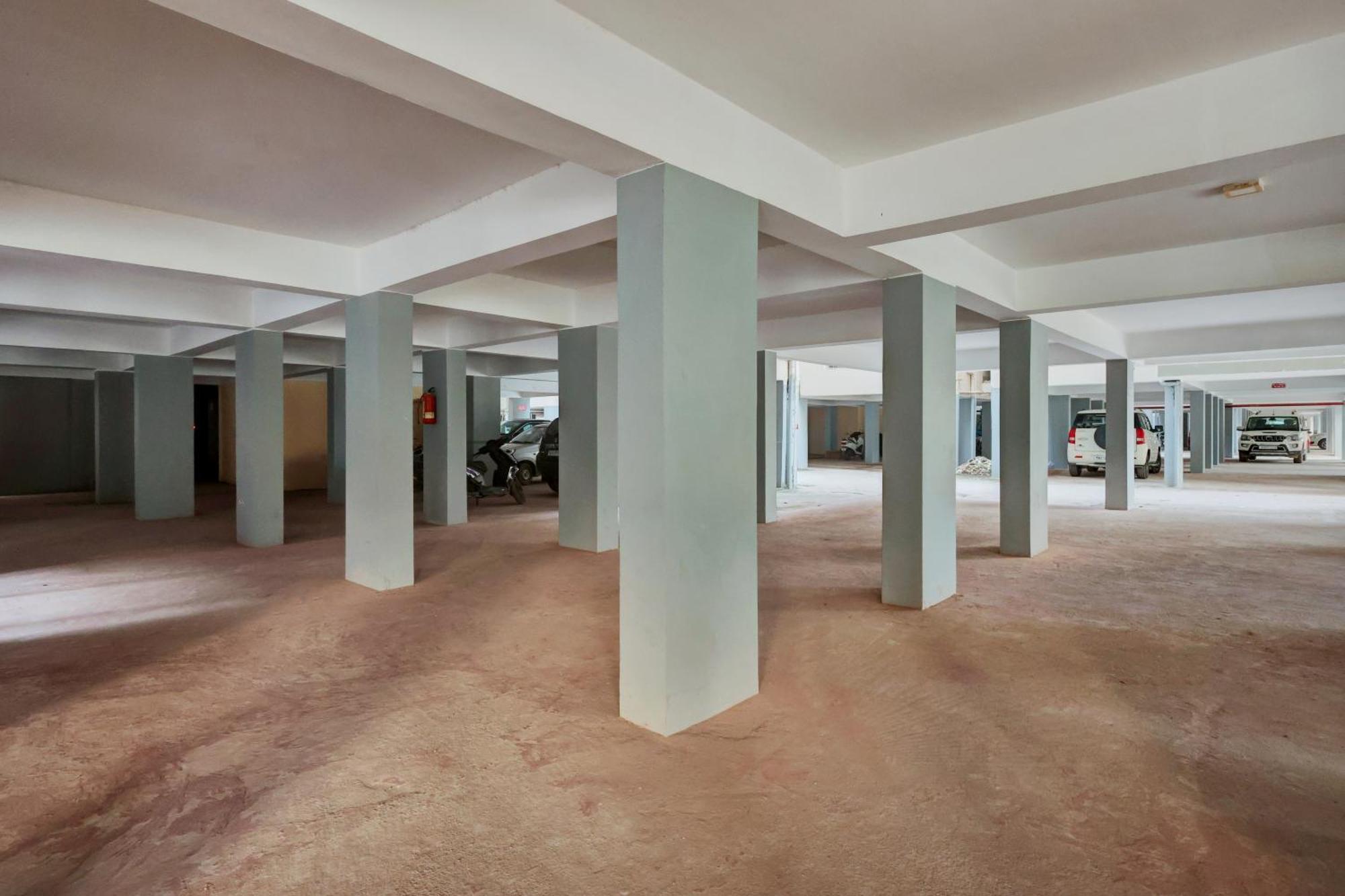Oyo Flagship Larica Green Valley Guwahati Eksteriør bilde